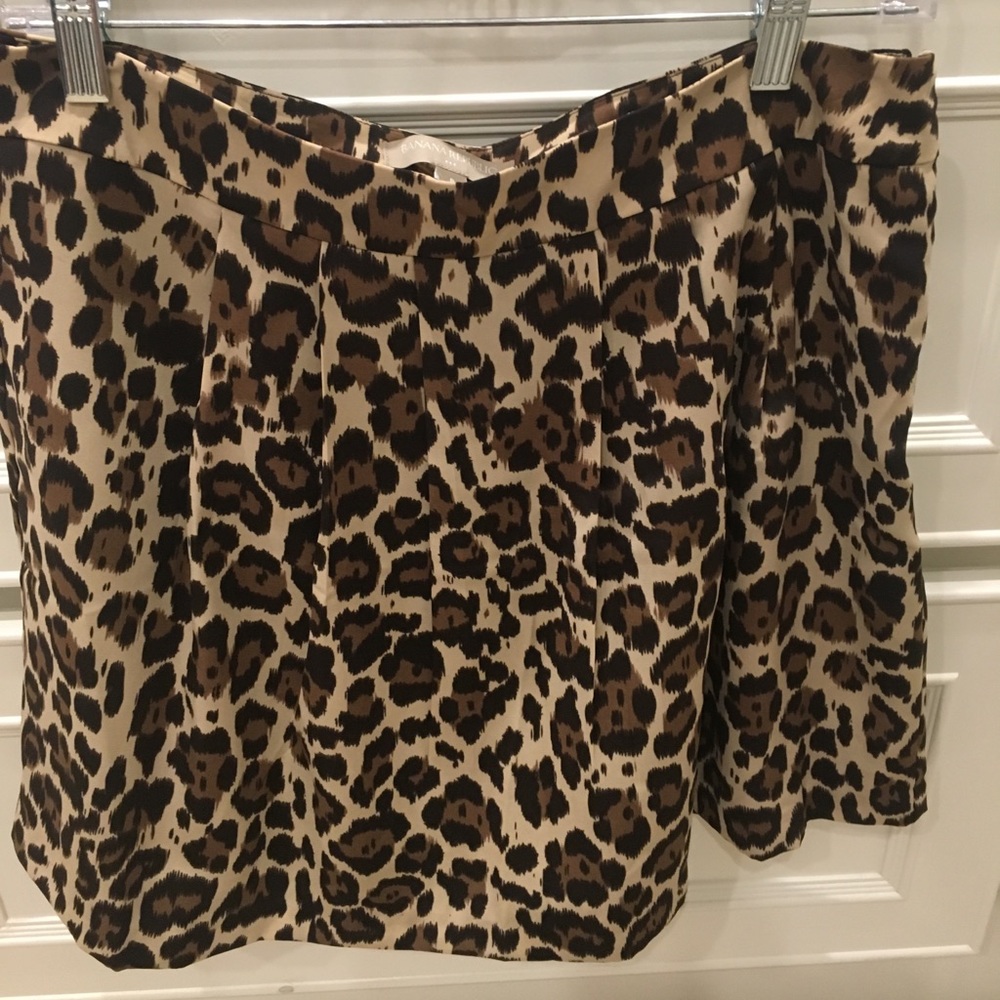 Banana Republic leopard skirt